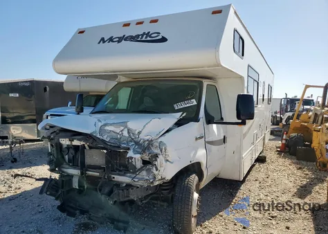 2018 Ford Econoline E450 Super Duty Cutaway Van z USA, uszkodzony, nr VIN 1FDXE4FS7JDC12657